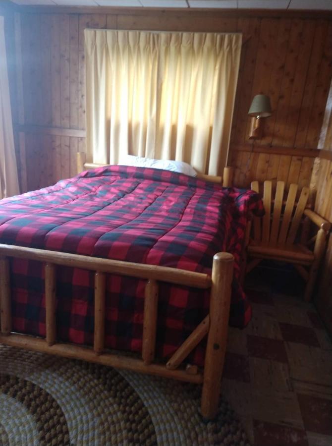 Firehouse Inn St. Ignace Zewnętrze zdjęcie